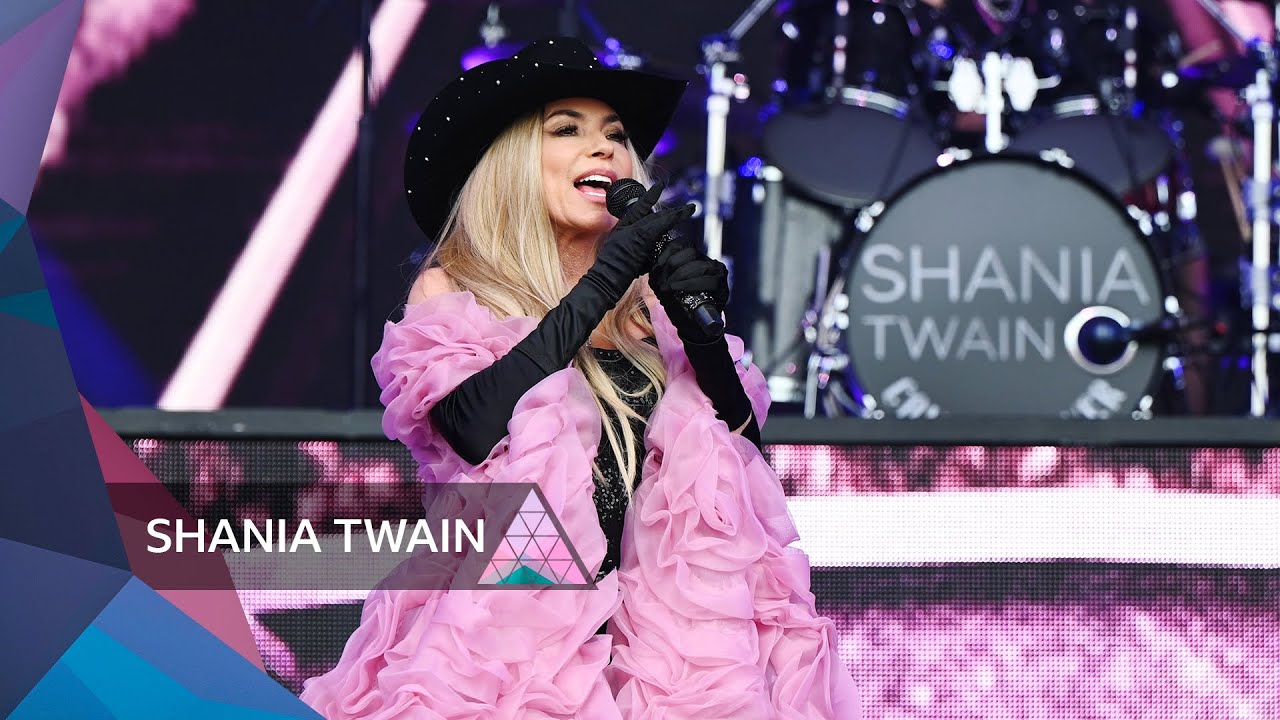 Shania Twain - Man! I Feel Like a Woman! (Glastonbury 2024)