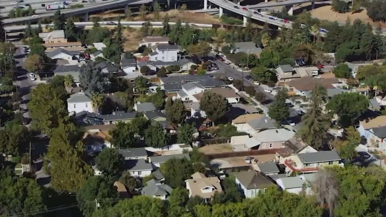 Ex-HGTV star and Silicon Valley house flipper sentenced in real estate fraud case