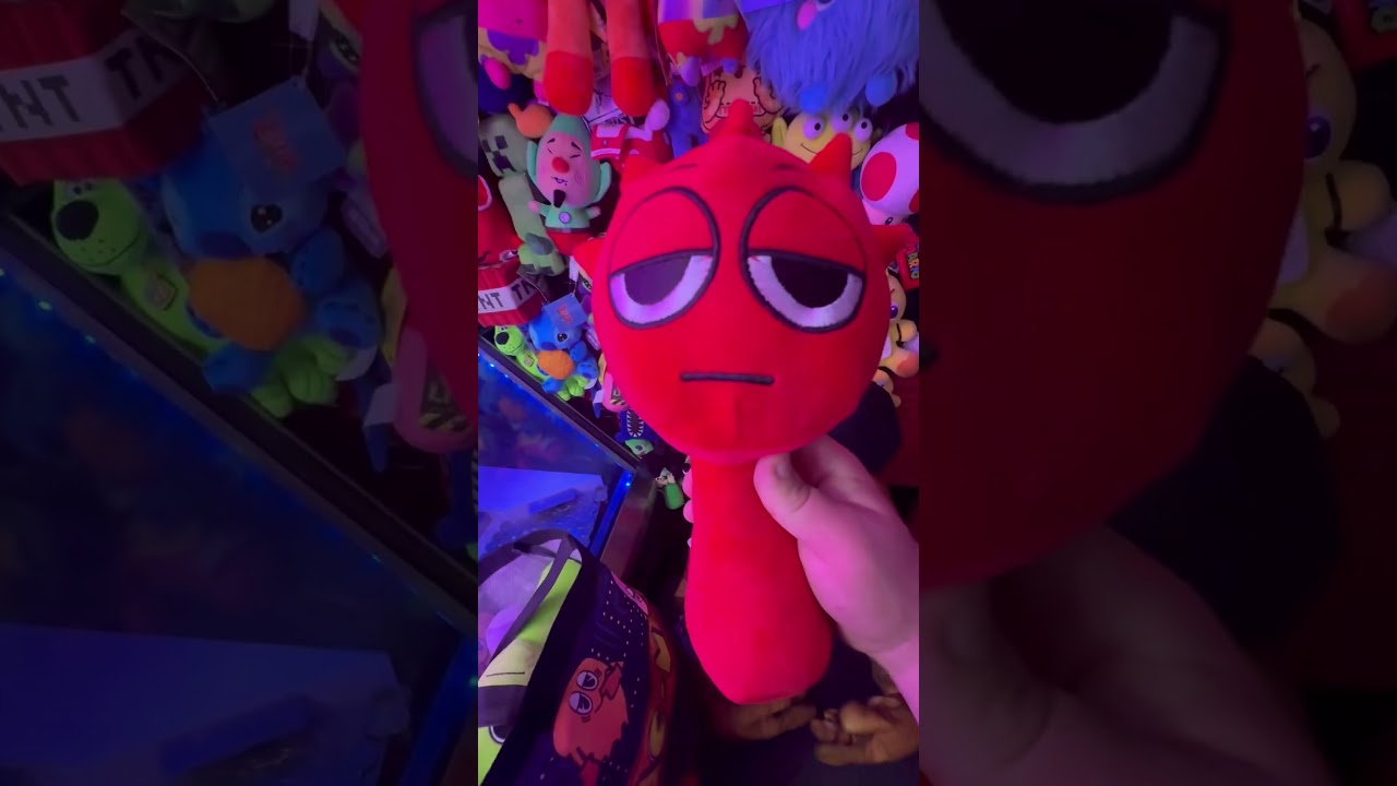 Sprunki Arcade Haul 😮 #shorts #clawmachine #arcade #fnaf #sprunki #holidaywithyoutube