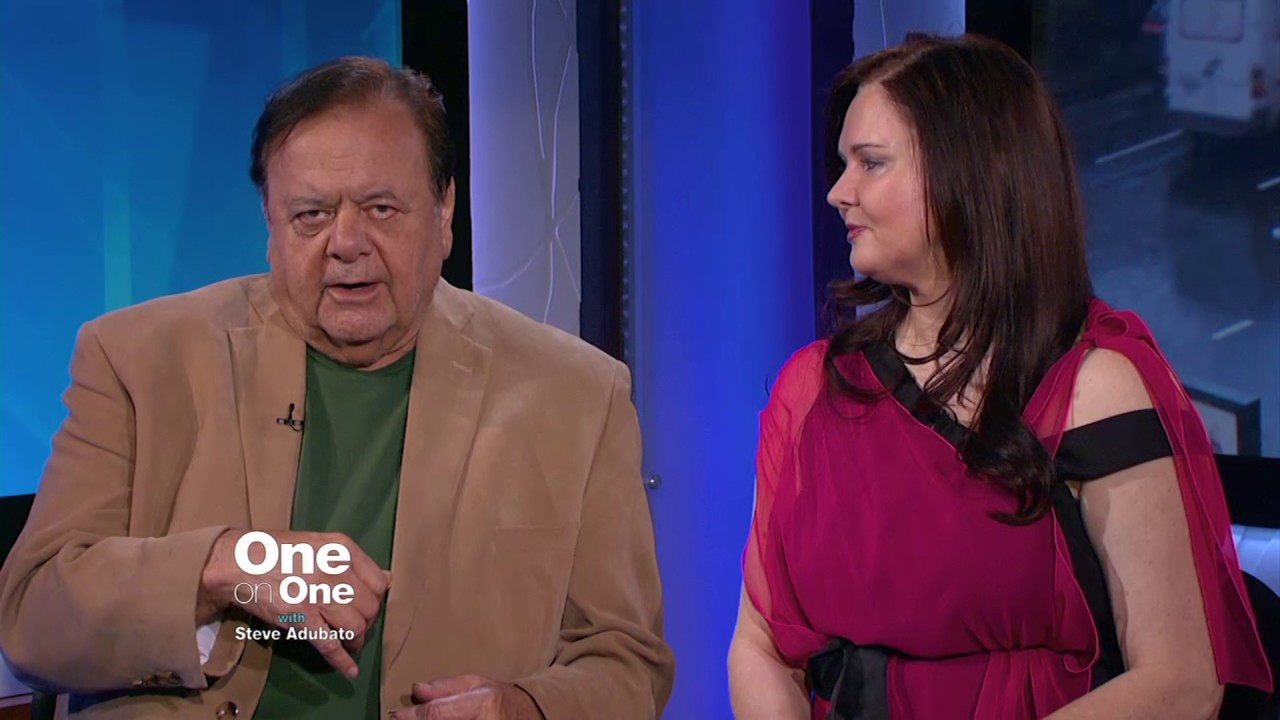 Dee Dee Sorvino Shares how she met her "GoodFella" Paul Sorvino