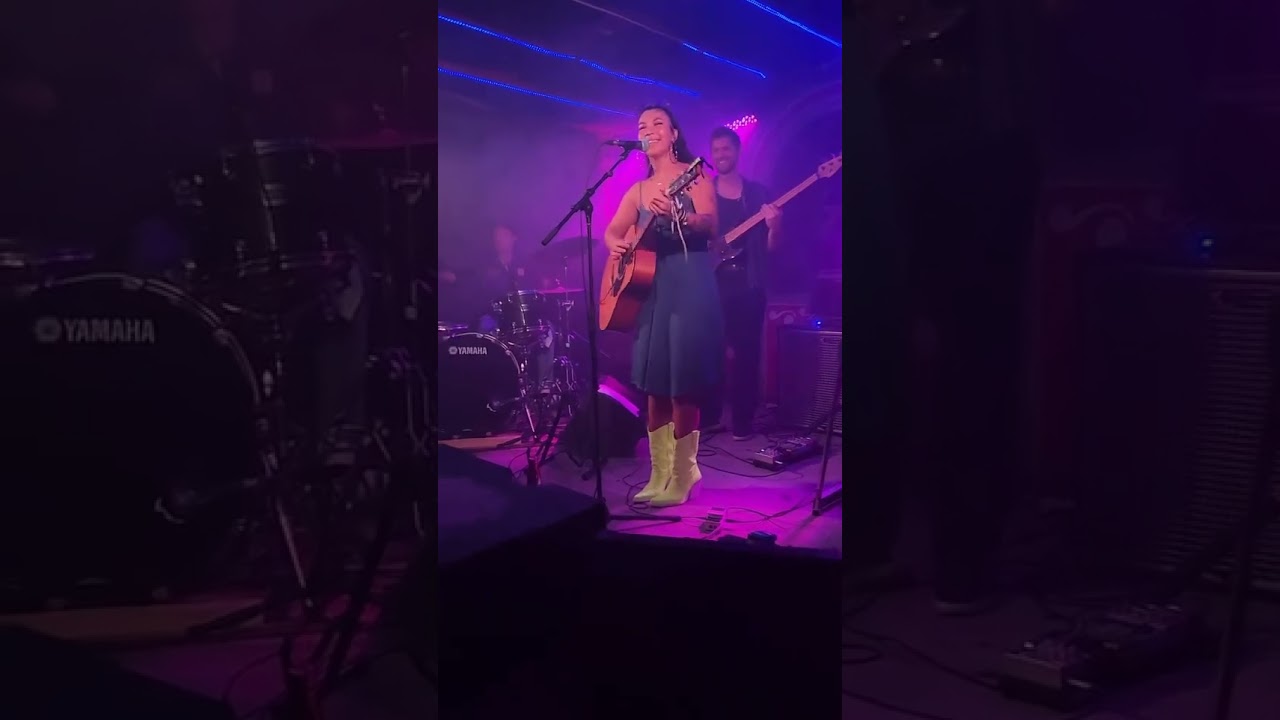 Avery Jane at Pop Montreal 2024