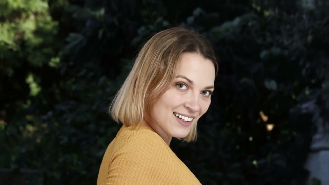 Lily Love Biography, Age, Weight, Hieght, Body Size, Net Worth, Outfit Idea, Plus Size Model