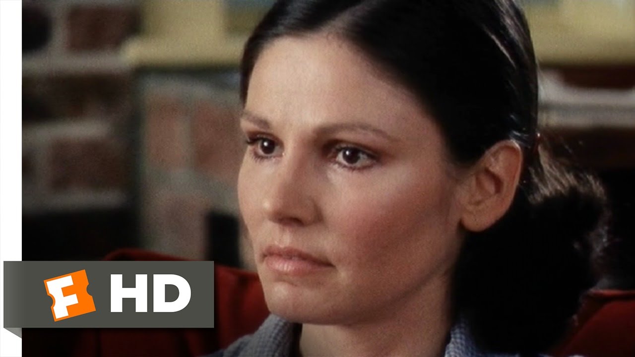 The Stepford Wives (4/9) Movie CLIP - Easy On Spray Starch (1975) HD