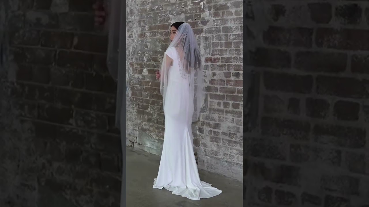 Here are our top 4 wedding veils for a 2023 bride 👰
