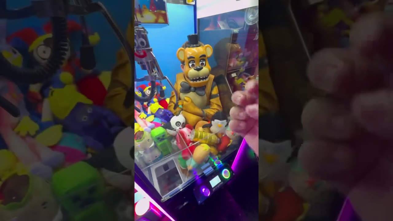 SECRET GOLDEN PRIME Inside Claw Machine 😧 #shorts #clawmachine #arcade #prime