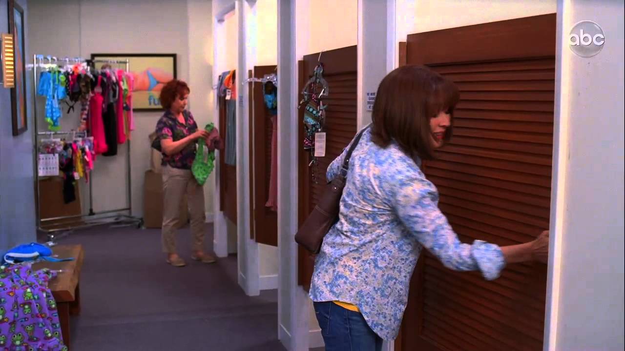 Sue Tries to Find a Swimsuit - The Middle