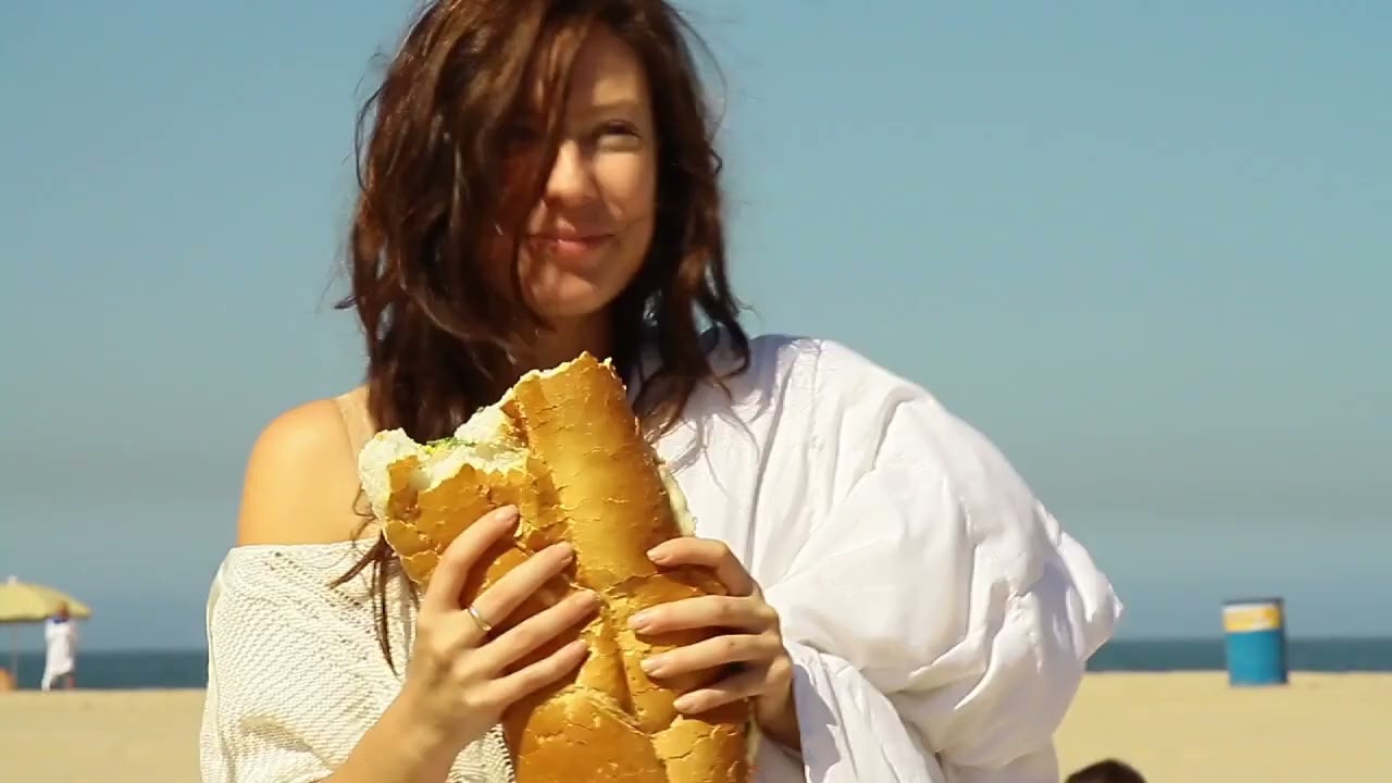 HOMELESS HARRIOT starring Sugar Lyn Beard