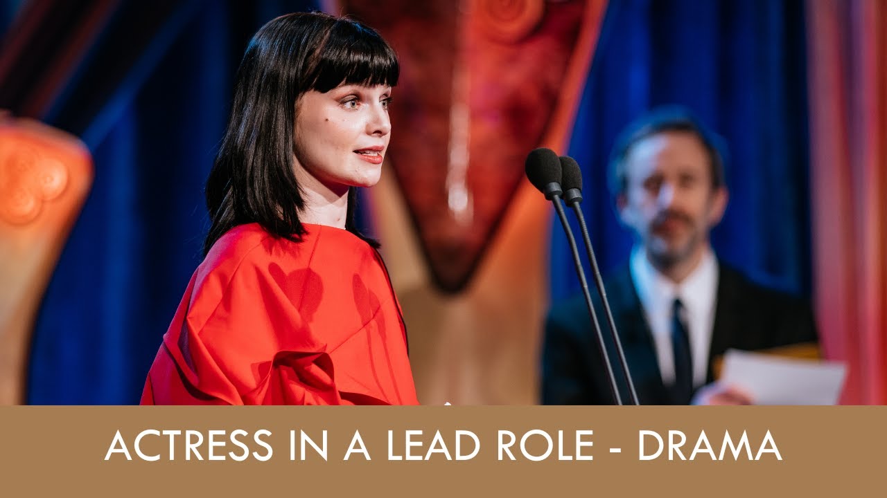 Lola Petticrew (Say Nothing) wins Actress in a Lead Role (Presented by Chris O'Dowd) - IFTA 2025