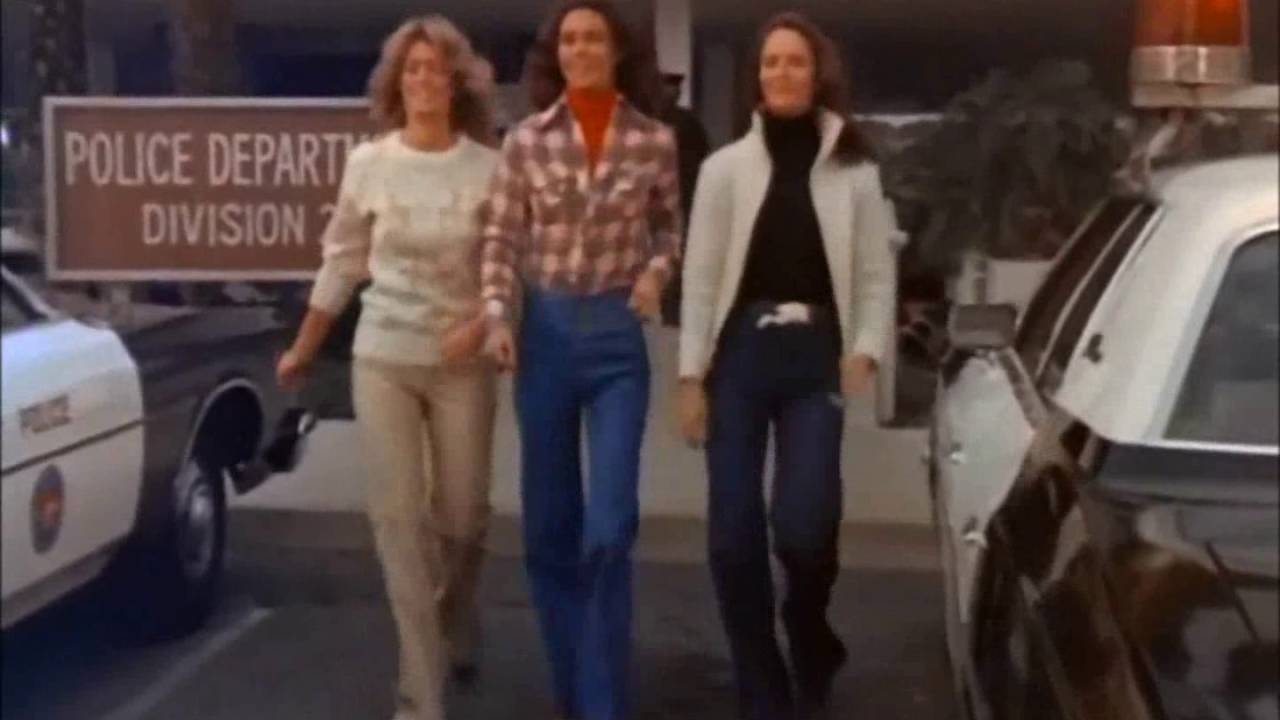 Charlie's Angels 1976 - 1981 Opening and Closing Theme