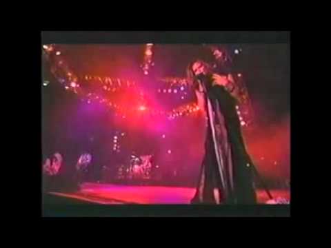 AEROSMITH-CRYIN-STEVEN TYLER ENGAGED FOR THIRD TIME.wmv