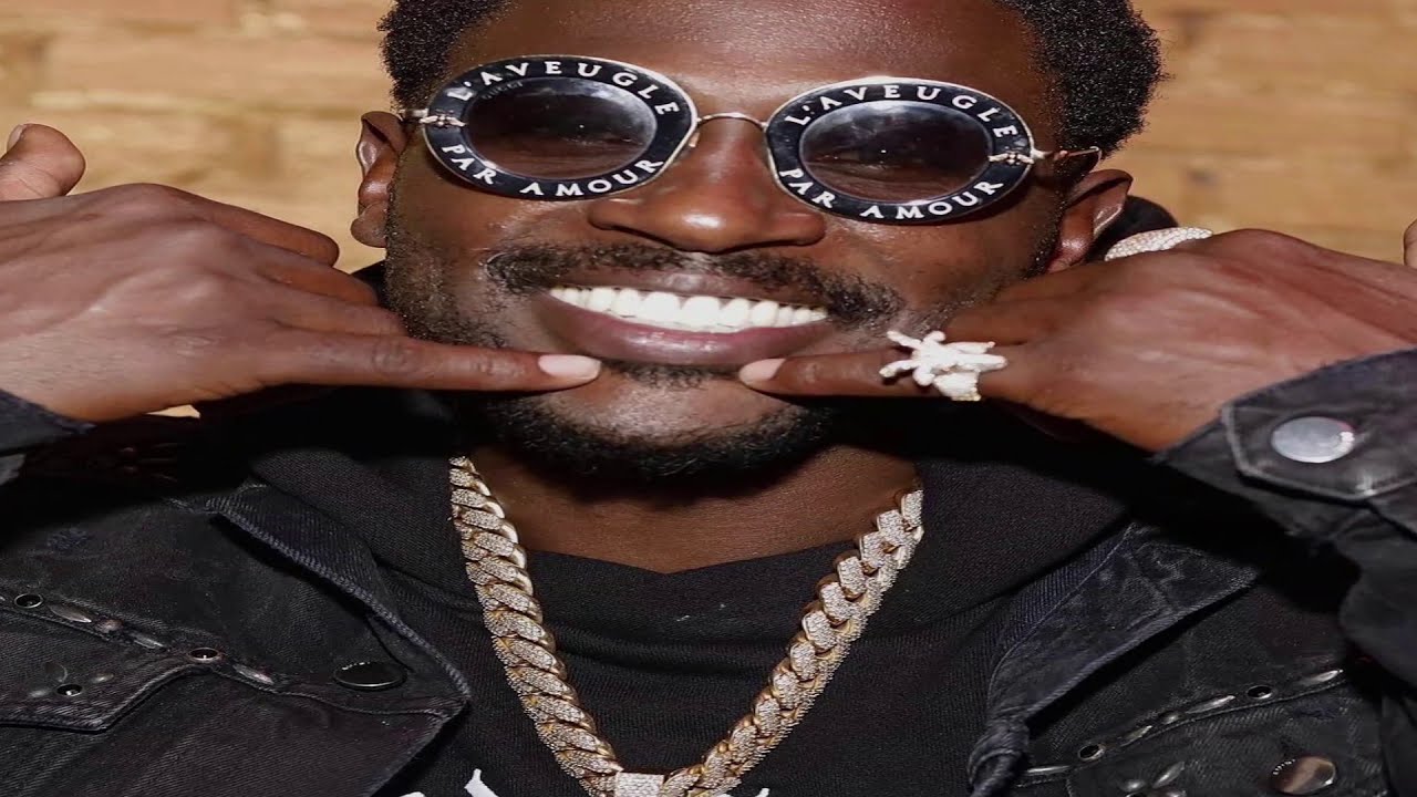 10 EXPENSIVE things owned by Antonio Brown 2022
