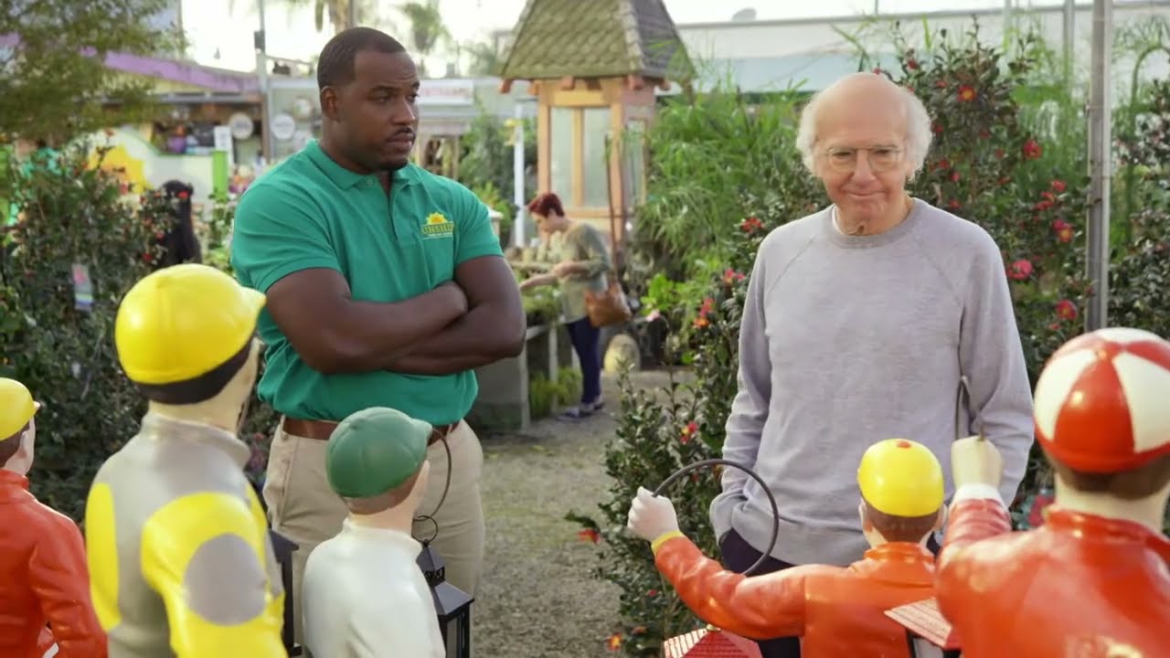 Curb Your Enthusiasm: Larry Buys a Lawn Jockey