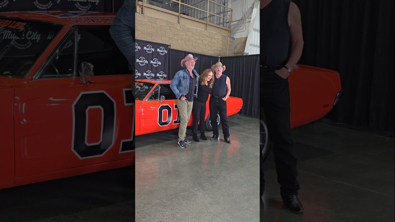 Dukes of Hazzard Cast - Daisy, Bo and Luke - Nashville, Tennessee