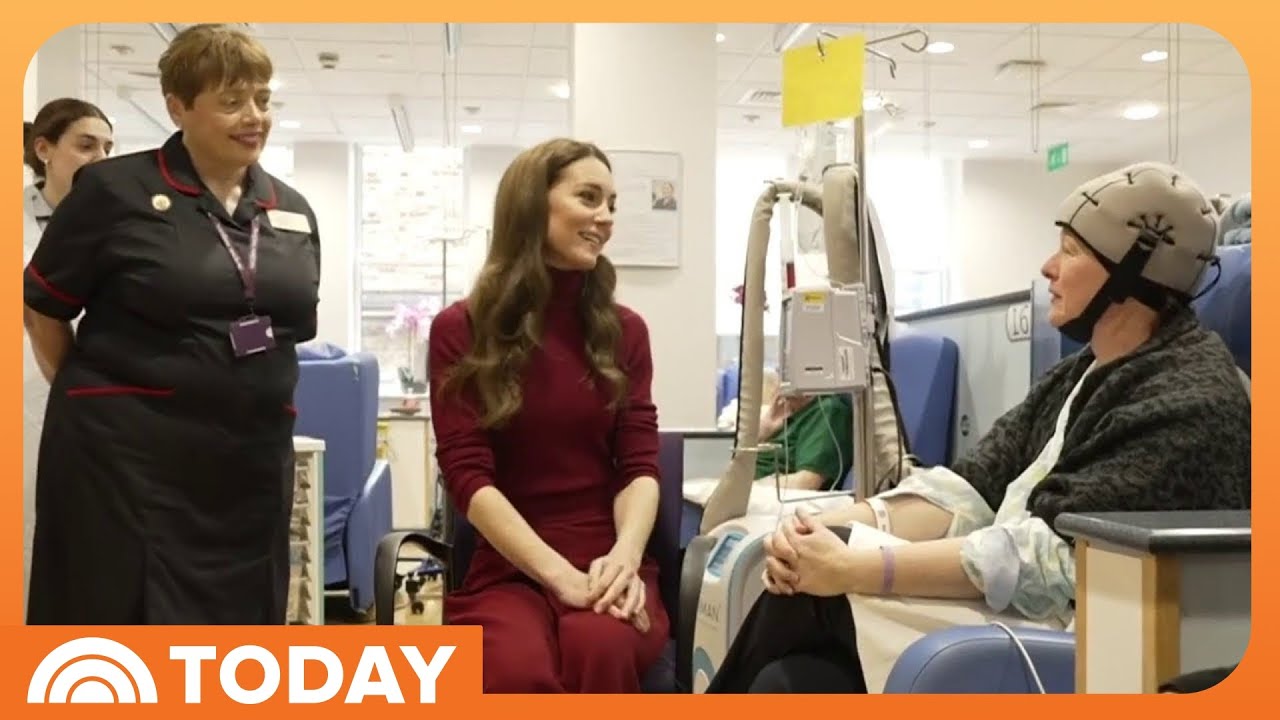 Kate Middleton thanks staff at hospital where she received treatment