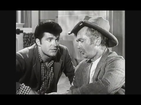 Jethro and Jed talk about girls on The Beverly Hillbillies
