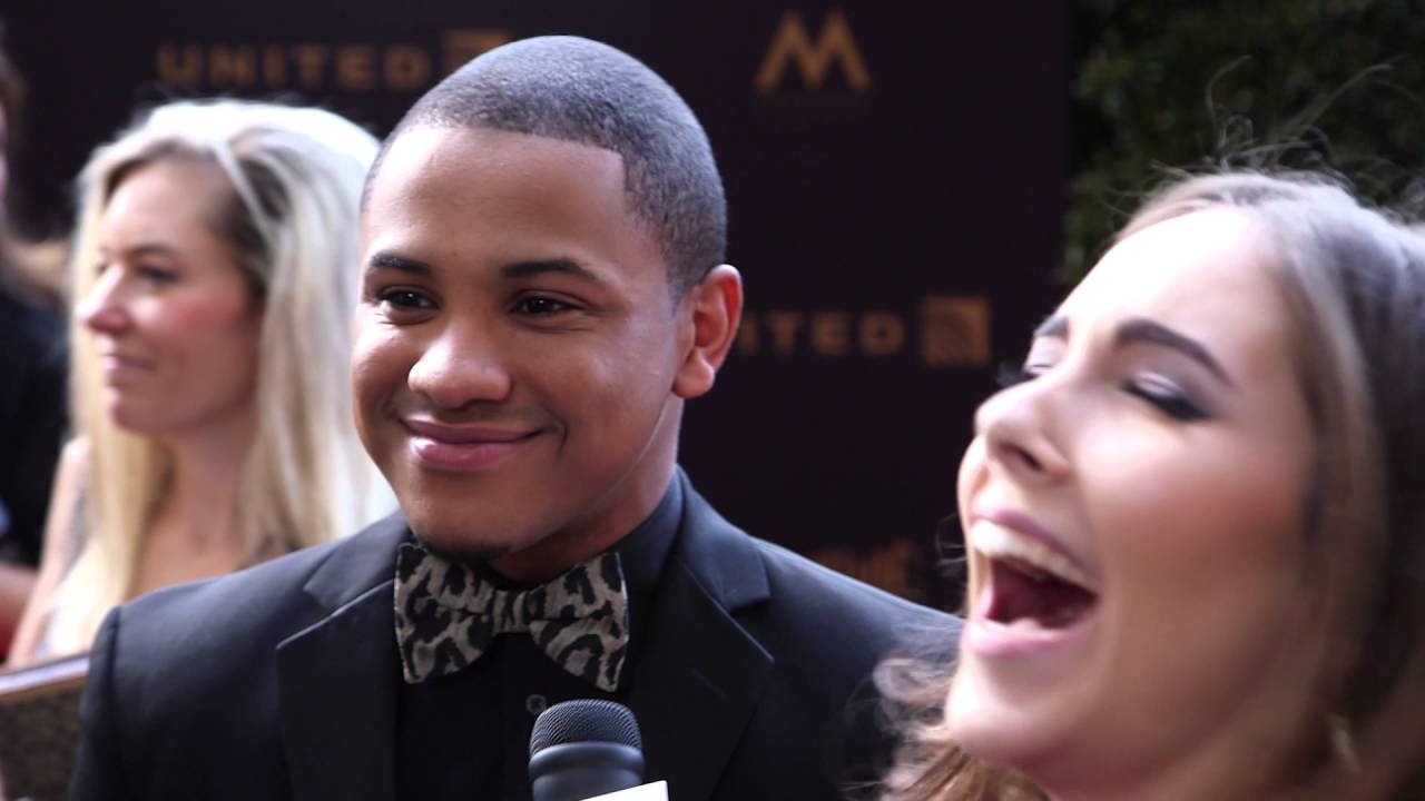 2016 soapcentral.com Daytime Emmys Red Carpet: Tequan Richmond