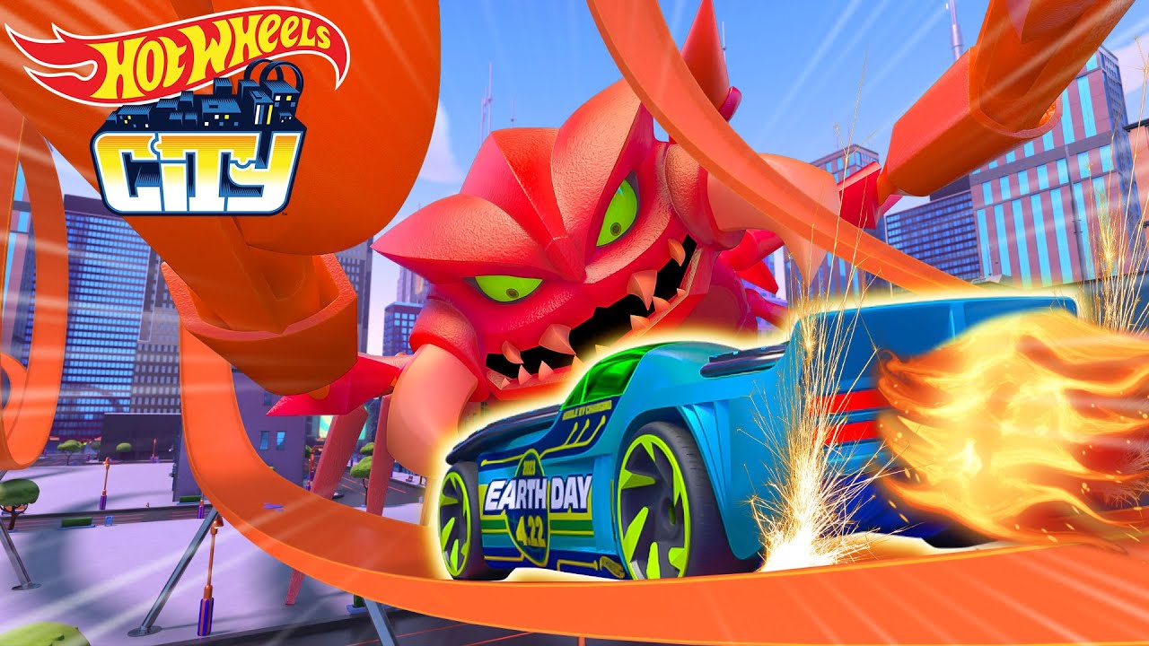 Hot Wheels City Travels to a Different Dimension! 🪐💫 + More Hot Wheels City Highlights!