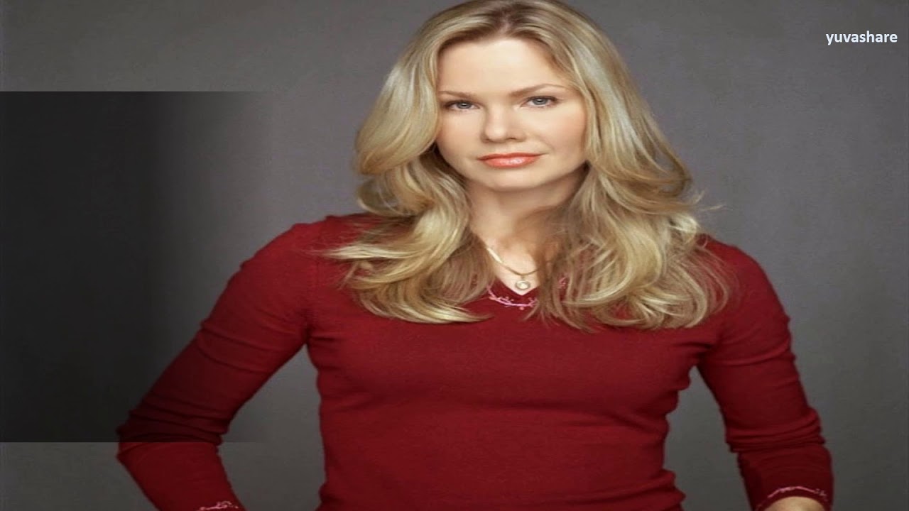 BIOGRAPHY OF ANDREA ROTH