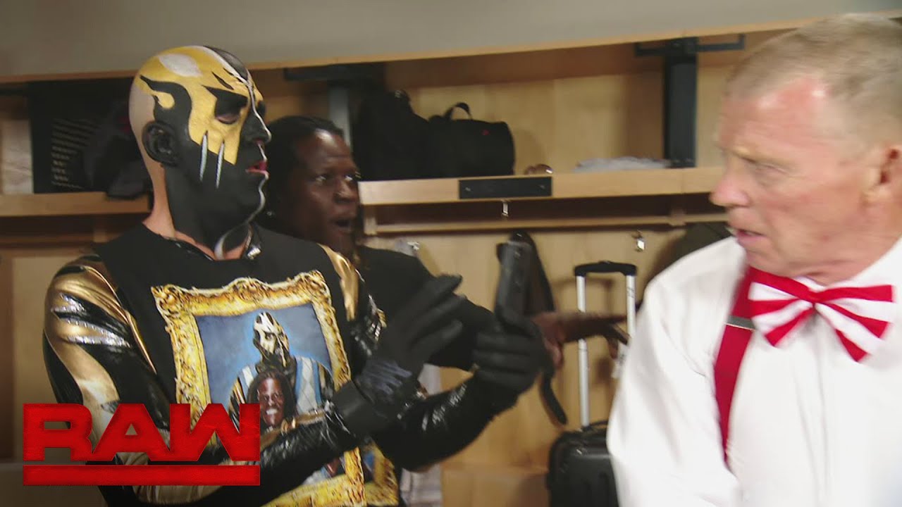 Bob Backlund gets an impromptu Pokémon Go tutorial: Raw, July 25, 2016