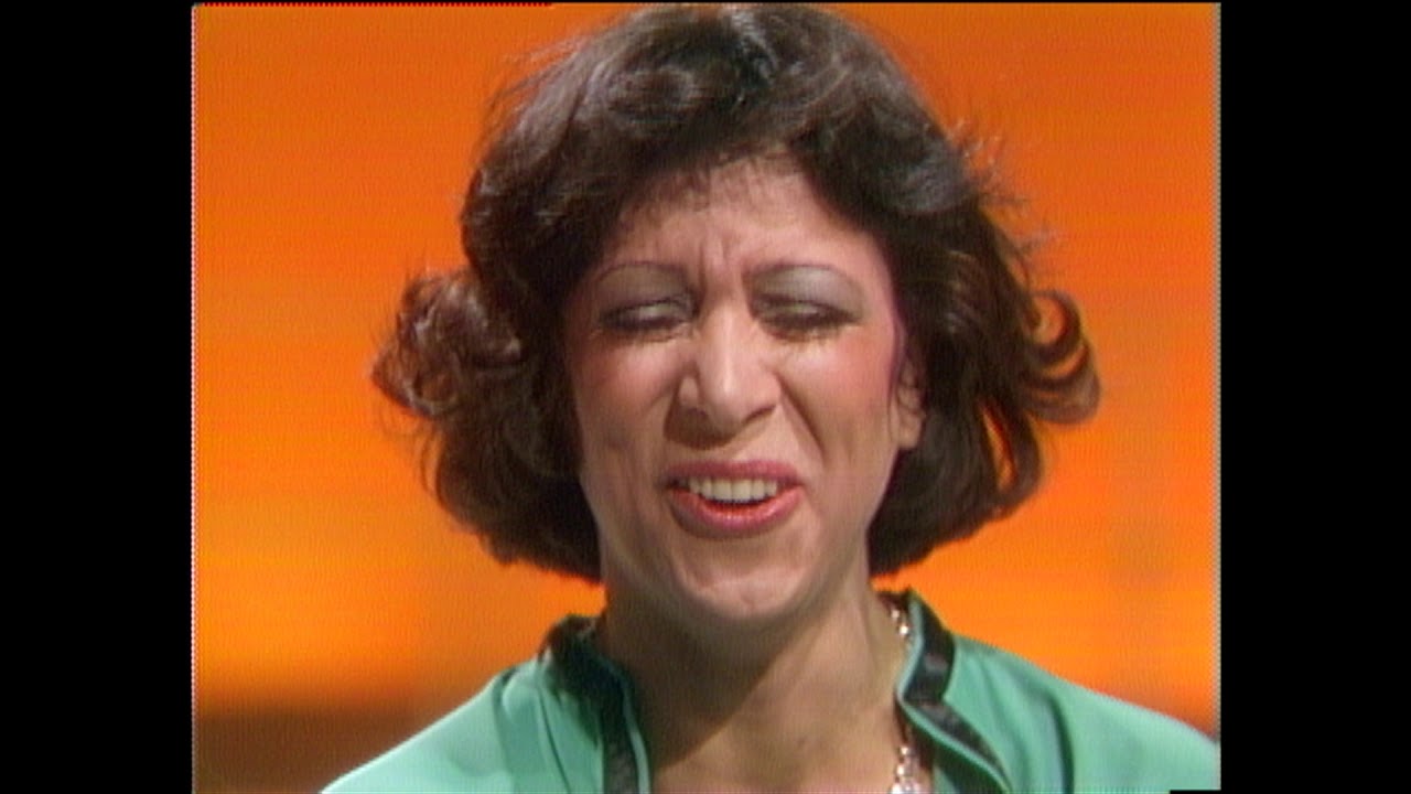 American Bandstand 1975- Interview Liz Torres