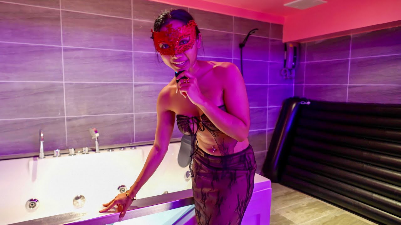 Bangkok's New Spicy NURU Massage at Cube Thailand