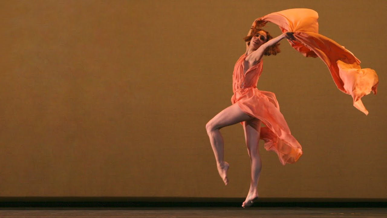Five Brahms Waltzes in the Manner of Isadora Duncan - Solo (Tamara Rojo, The Royal Ballet)
