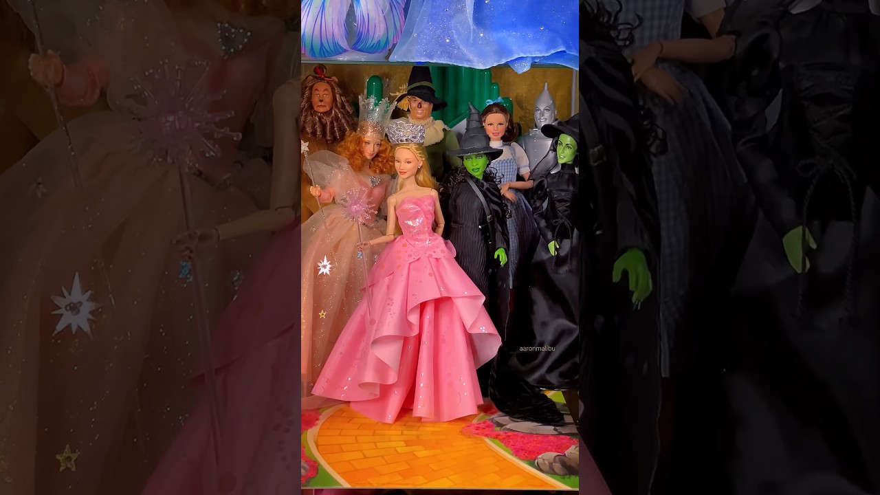 Glinda and Elphaba join my Wizard of Oz doll shelf! #Wicked