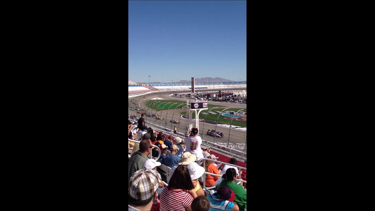 225 MPH Indy Cars - Lap Prior to Dan Wheldon Crash