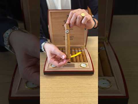 #ASMR #Unboxing of the Montecristo Double Edmundo Travel Humidor 😍